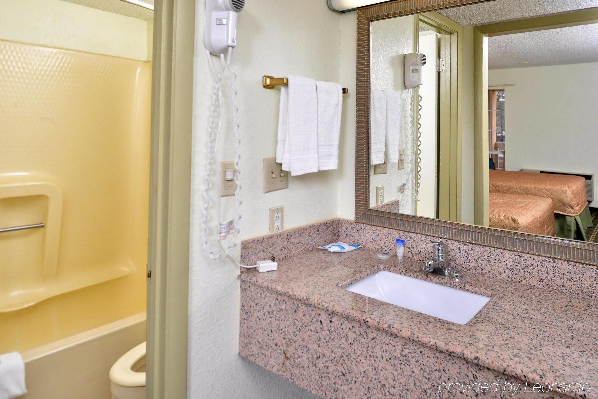 Americas Best Value Inn Anderson Sc Экстерьер фото